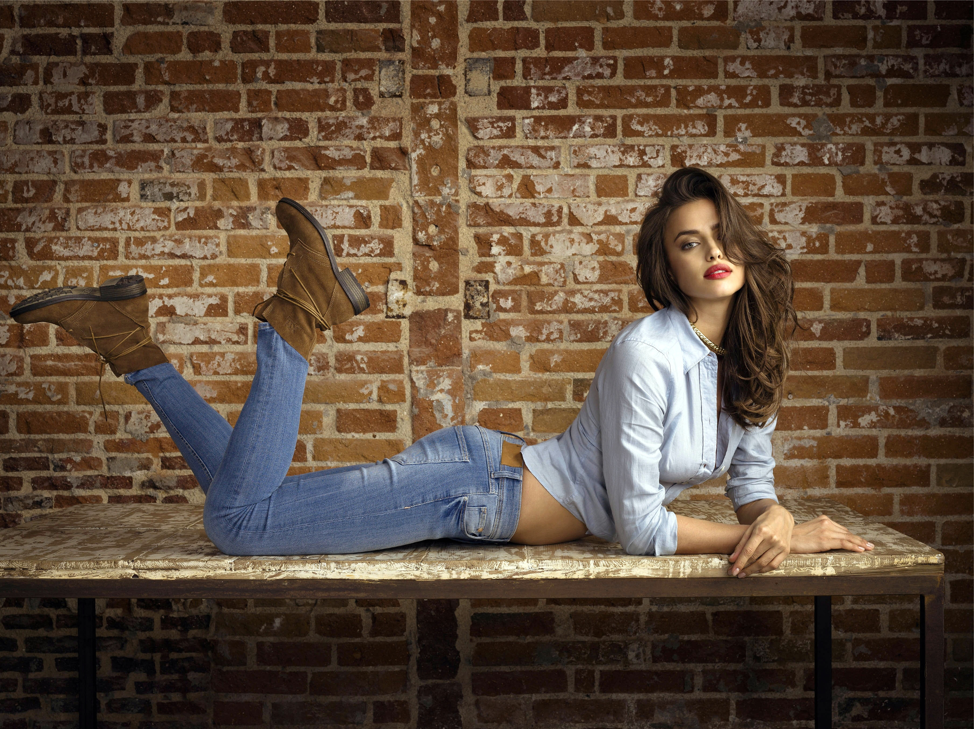 1920x1437 Irina Shayk, Irina Shayk background hd