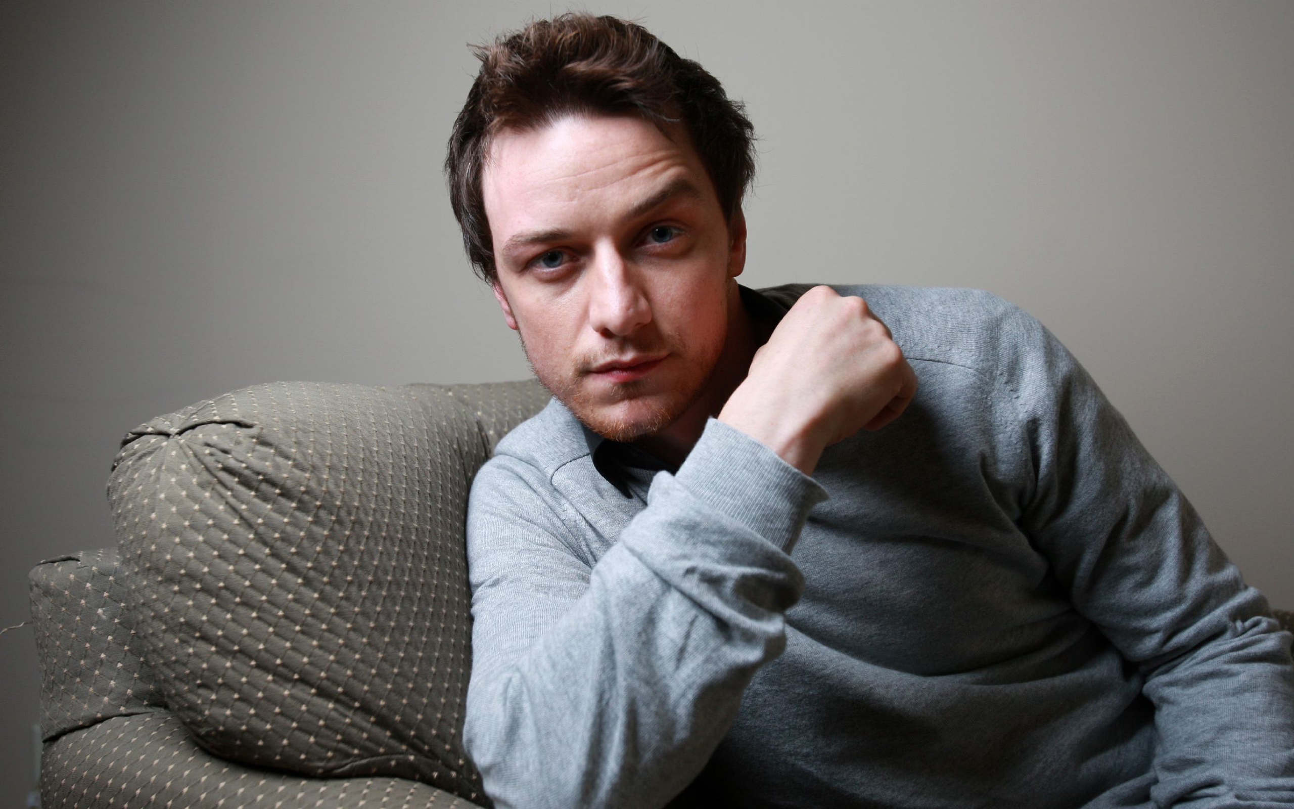 2560x1600 Actor, James McAvoy, Scottish, James McAvoy background hd