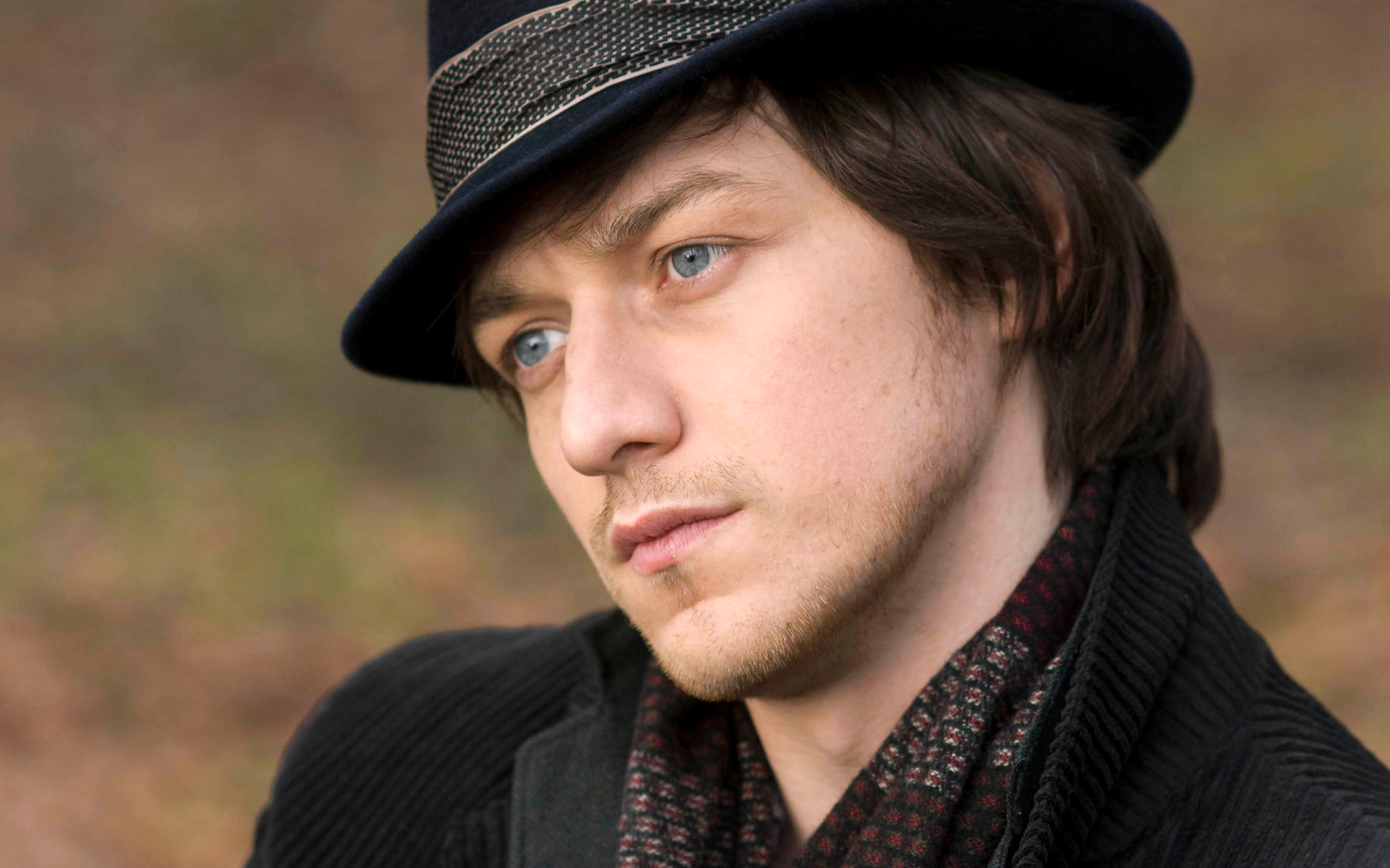 2240x1400 Actor, James McAvoy, Scottish, James McAvoy hd background