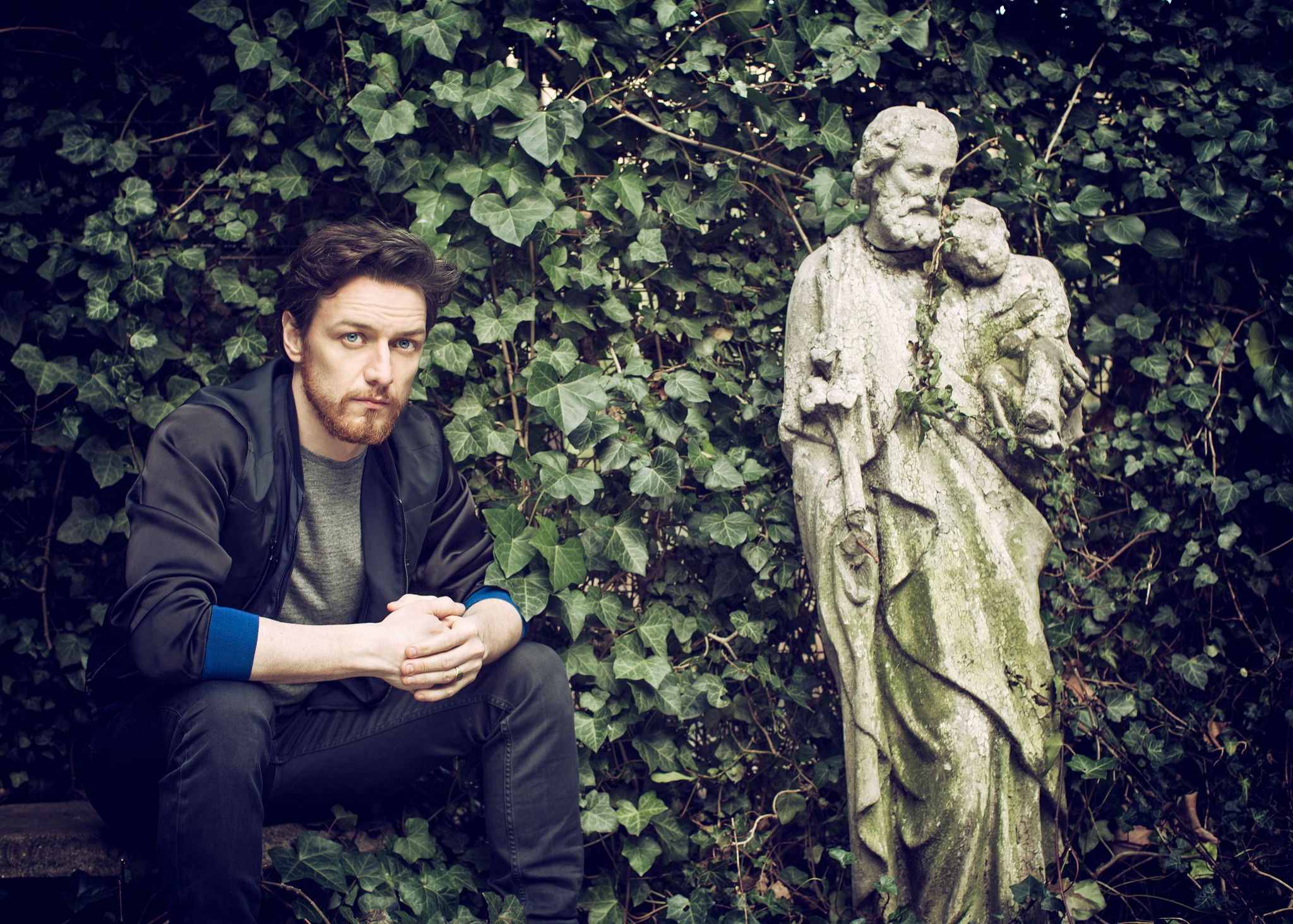 2048x1463 Actor, Blue Eyes, James McAvoy, Scottish, Statue, James McAvoy widescreen wallpaper