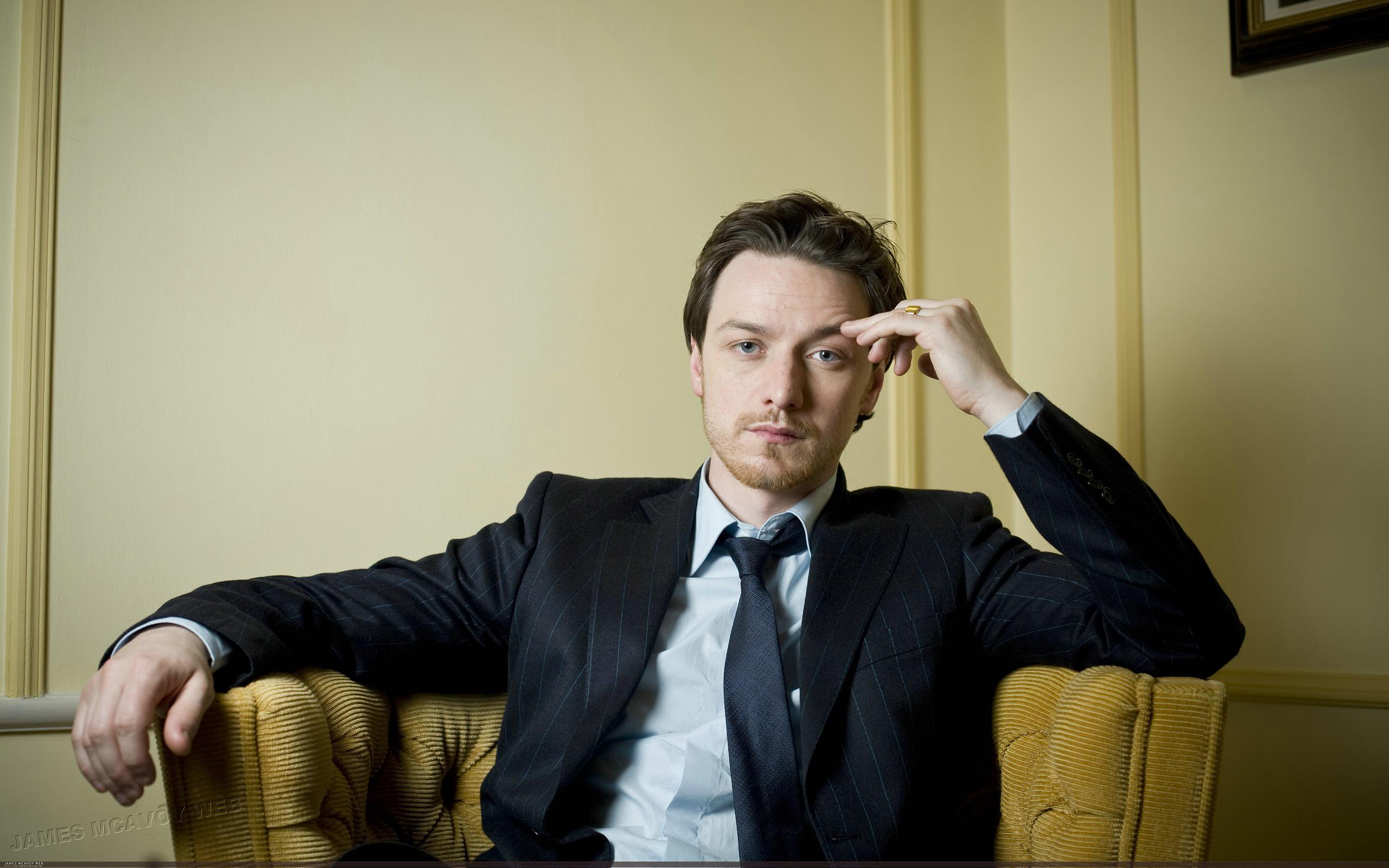 2560x1600 Actor, James McAvoy, Scottish, James McAvoy desktop background