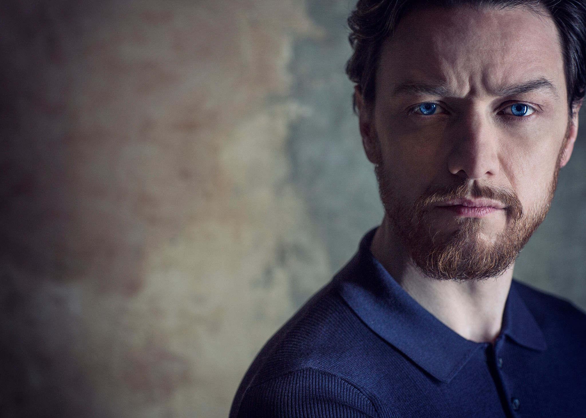 2048x1463 Actor, Bear, Blue Eyes, James McAvoy, Scottish, James McAvoy widescreen wallpaper
