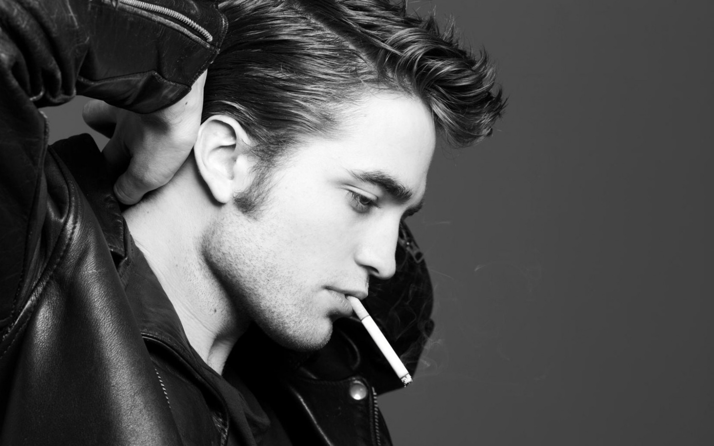 2500x1563 Robert Pattinson, Robert Pattinson computer background