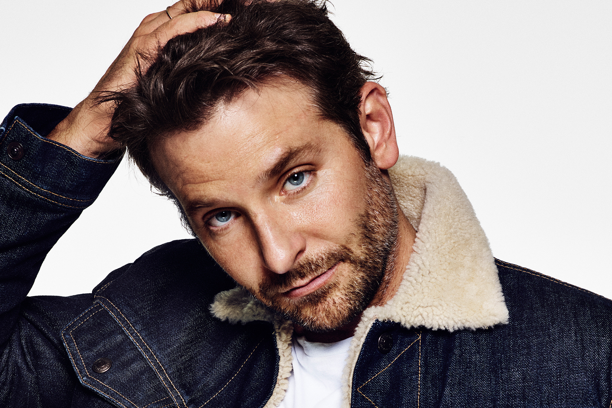 2000x1333 Actor, American, Blue Eyes, Bradley Cooper, Face, Bradley Cooper wallpaper hd