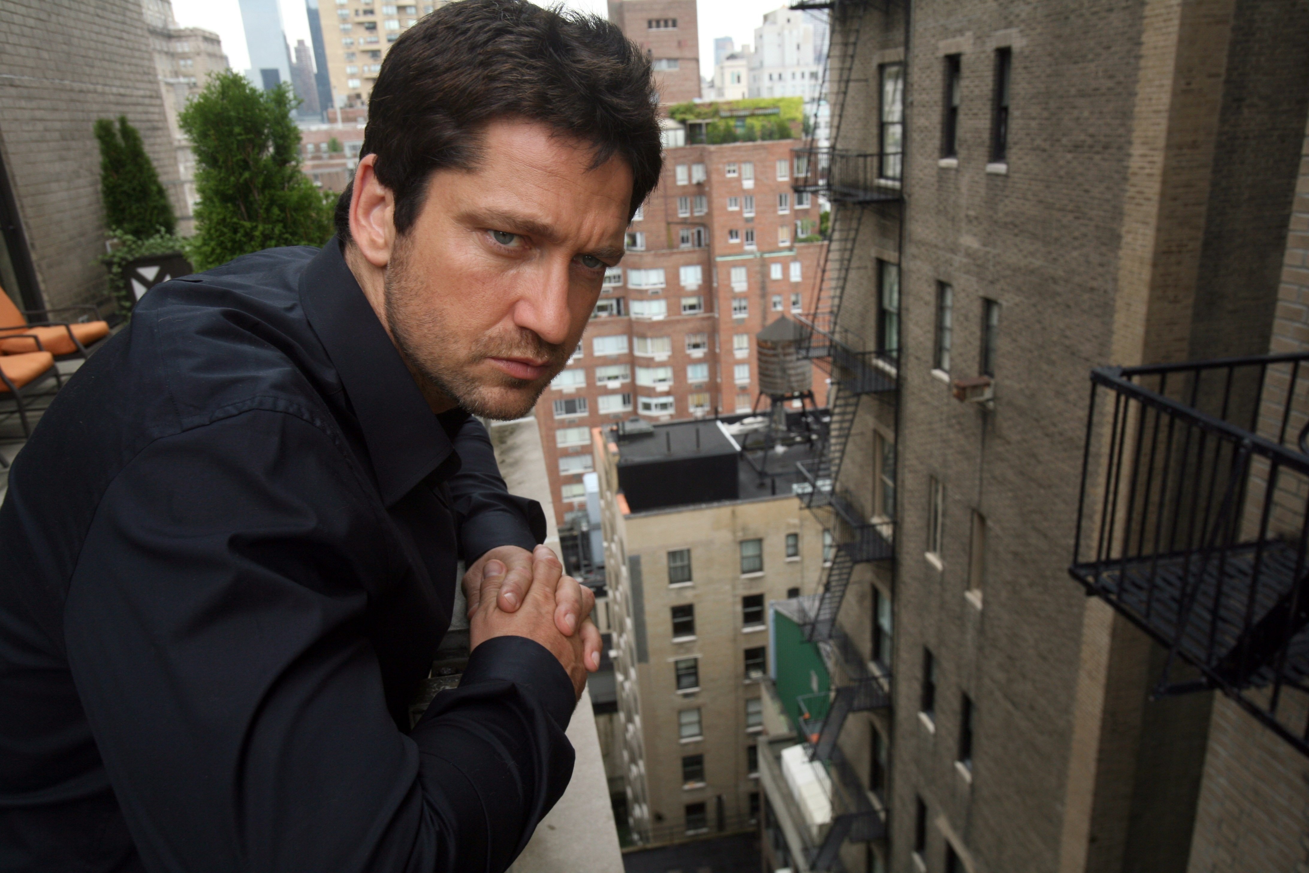 4368x2912 Gerard Butler, Gerard Butler wallpaper hd