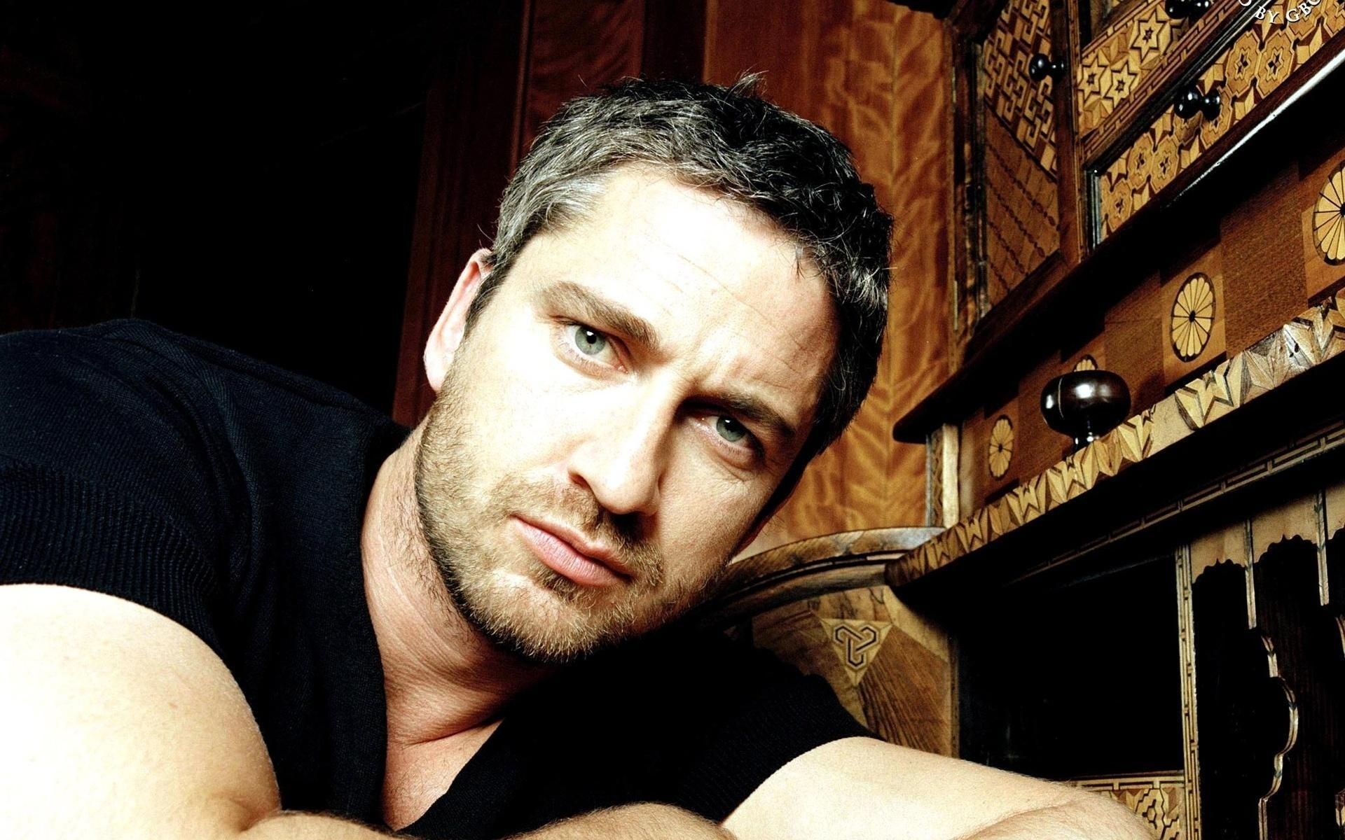 1920x1200 Gerard Butler, Gerard Butler desktop background