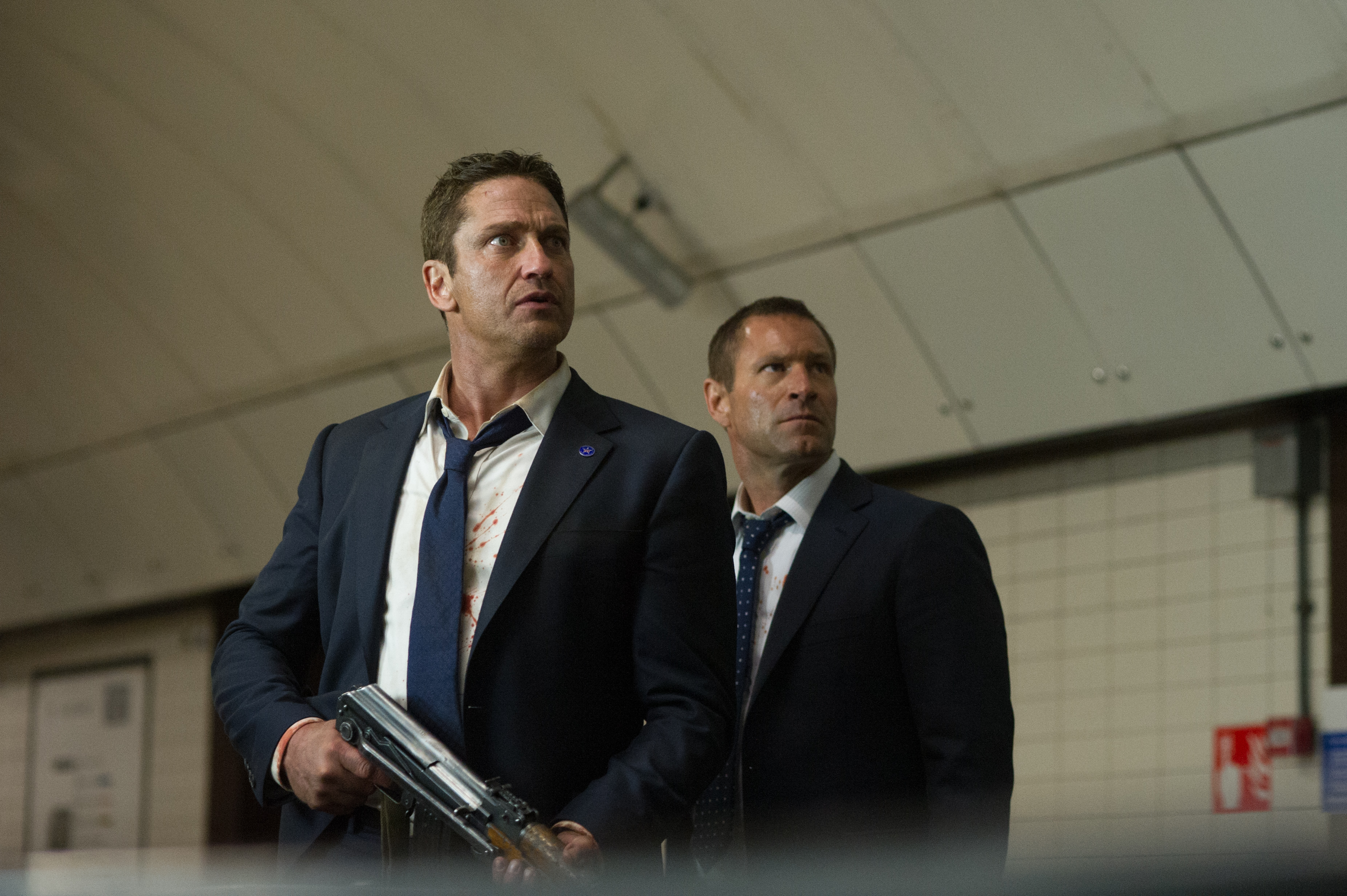 3704x2465 Aaron Eckhart, Benjamin Asher, Gerard Butler, Mike Banning, Gerard Butler wallpaper hd